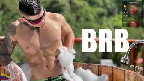 Snapshot of max_mayer chatting on February 8, 2026, 4:32 pm Maximo Mayer online show from February 8, 2026, 4:32 pm