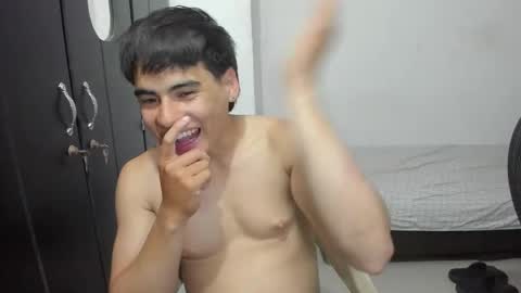 Max online show from April 19, 2026, 3:06 am