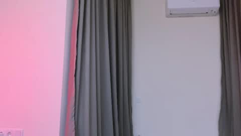 Max  online show from February 27, 2025, 8:20 pm