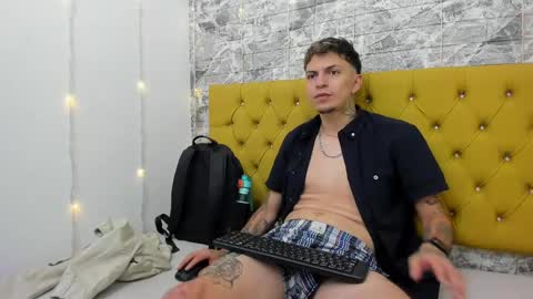max_sstteel online show from April 18, 2026, 2:10 pm