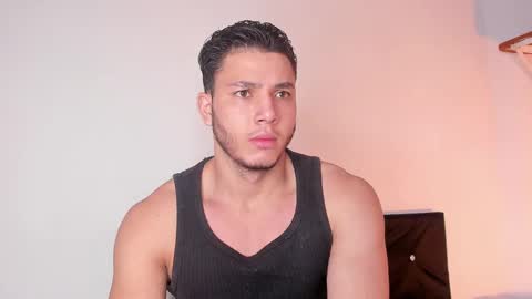 Snapshot of max_valiant chatting on September 13, 2025, 8:47 am max online show from September 13, 2025, 8:47 am