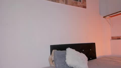 Snapshot of max_valiant chatting on September 13, 2025, 11:37 pm max online show from September 13, 2025, 11:37 pm