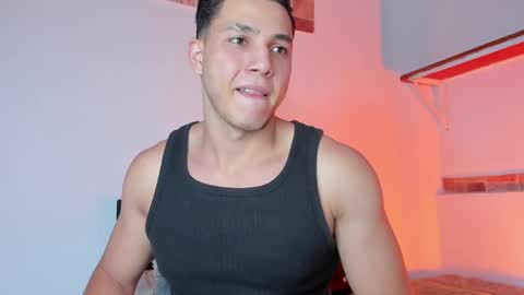 Snapshot of max_valiant chatting on September 20, 2025, 11:06 pm max online show from September 20, 2025, 11:06 pm