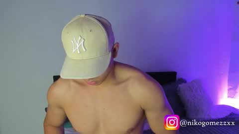 Snapshot of max_valiant chatting on October 12, 2025, 8:46 am max online show from October 12, 2025, 8:46 am