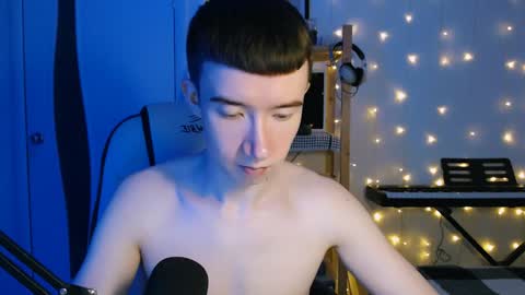 Snapshot of max_zife chatting on December 13, 2024, 6:27 pm Max online show from December 13, 2024, 6:27 pm