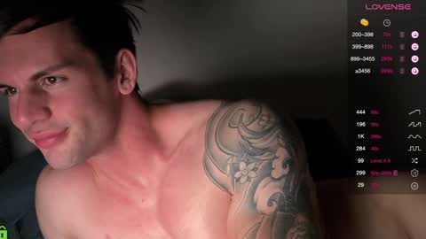 Snapshot of maxandtam chatting on January 12, 2025, 1:42 am Max online show from January 12, 2025, 1:42 am