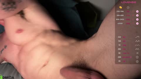 Snapshot of maxandtam chatting on January 22, 2025, 10:15 pm Max online show from January 22, 2025, 10:15 pm