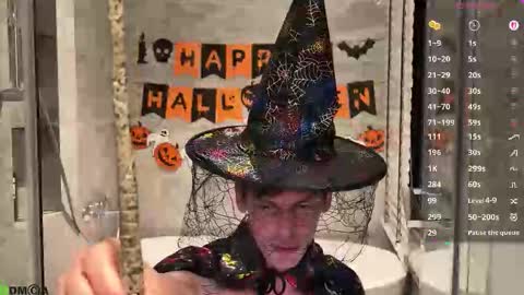 Snapshot of maxandtam chatting on October 31, 2025, 9:16 pm Max online show from October 31, 2025, 9:16 pm