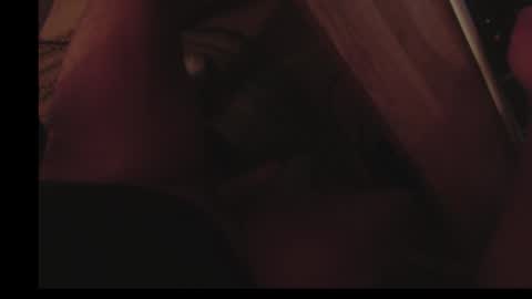 maxcamlove online show from October 3, 2025, 12:40 am