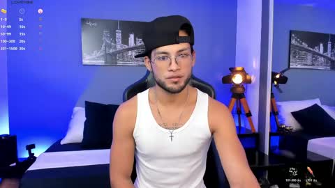 Snapshot of maxconor1 chatting on May 13, 2026, 11:29 am Max Conor online show from May 13, 2026, 11:29 am