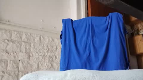 Snapshot of maxhot_25866 chatting on January 19, 2025, 1:12 pm Maxlatino online show from January 19, 2025, 1:12 pm