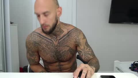Maximus Fox online show from July 21, 2026, 6:49 am
