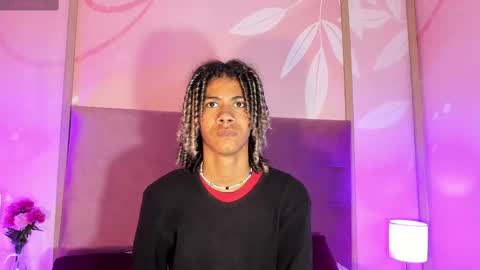 maxim online show from February 26, 2025, 3:42 am