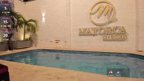 maxim online show from November 21, 2025, 3:16 am