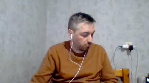 Maxime online show from June 13, 2026, 10:29 pm