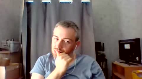Maxime online show from August 2, 2026, 2:04 pm