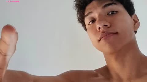 Maximiliano online show from July 16, 2026, 1:39 pm