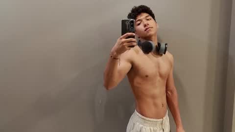 Maximiliano online show from July 20, 2026, 12:51 pm
