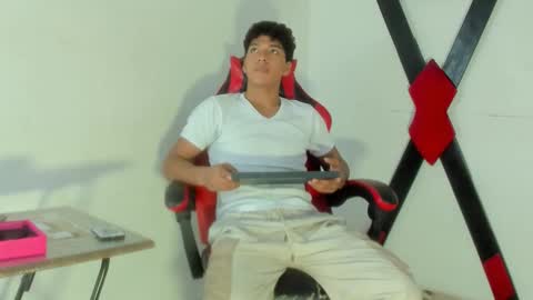 Maximiliano online show from March 17, 2026, 7:39 pm