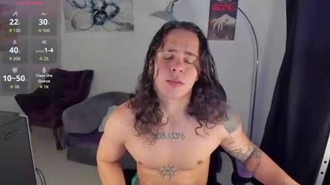 maximiliano_scoott_ online show from July 21, 2026, 6:43 pm