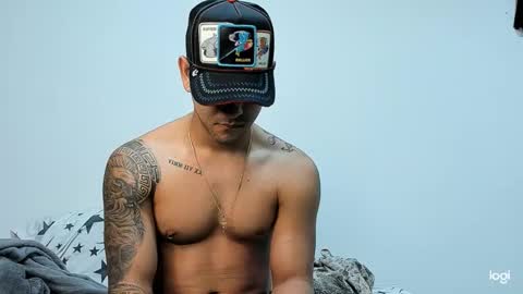 Snapshot of maximo004 chatting on February 5, 2026, 11:31 pm Maximo online show from February 5, 2026, 11:31 pm