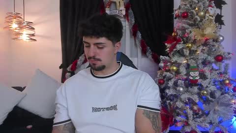 Maximo online show from December 14, 2024, 6:35 am