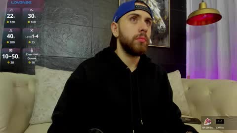 Snapshot of maximo_wolf1 chatting on November 9, 2025, 9:24 pm Maximo Wolf online show from November 9, 2025, 9:24 pm