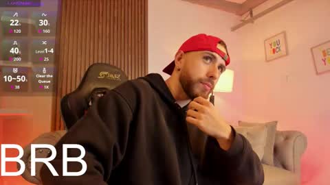 Maximo Wolf online show from March 22, 2026, 11:52 pm