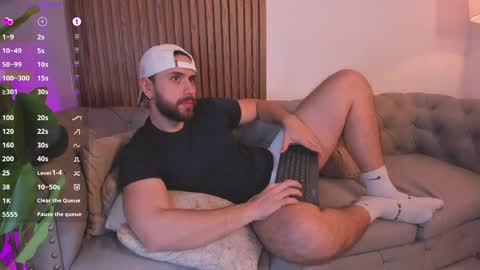 Maximo Wolf online show from April 10, 2026, 7:51 pm