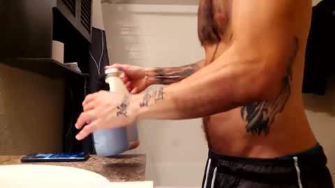 Snapshot of maximusdemitrious chatting on January 9, 2026, 12:35 am maximusdemitrious online show from January 9, 2026, 12:35 am