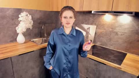 Snapshot of maxinefrary chatting on February 24, 2025, 3:09 pm Lucy online show from February 24, 2025, 3:09 pm