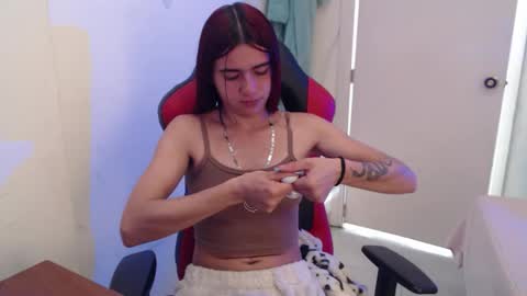 maxinesex_ online show from February 27, 2026, 1:55 pm