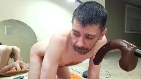 maxjr8008 online show from December 22, 2024, 1:23 am