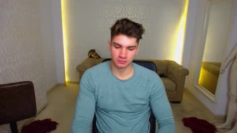 Snapshot of maxkaiden chatting on January 18, 2026, 6:17 am MaxKaiden online show from January 18, 2026, 6:17 am