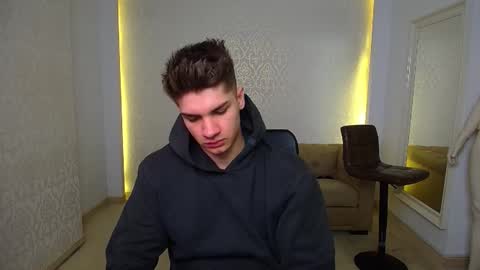 Snapshot of maxkaiden chatting on February 6, 2026, 7:02 am MaxKaiden online show from February 6, 2026, 7:02 am