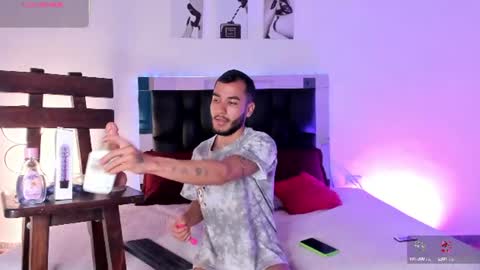 maxpower003 online show from July 17, 2026, 1:01 am