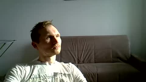 Snapshot of maxrelax90 chatting on June 21, 2026, 4:09 pm maxrelax90 online show from June 21, 2026, 4:09 pm