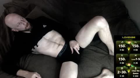 Snapshot of maxrouger chatting on March 3, 2026, 7:58 am MaxRouger online show from March 3, 2026, 7:58 am