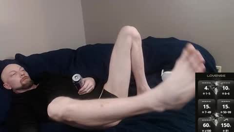 Snapshot of maxrouger chatting on March 19, 2026, 7:01 am MaxRouger online show from March 19, 2026, 7:01 am