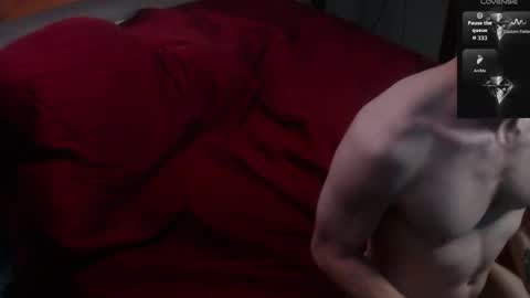 Snapshot of maxrouger chatting on April 14, 2026, 8:59 pm MaxRouger online show from April 14, 2026, 8:59 pm