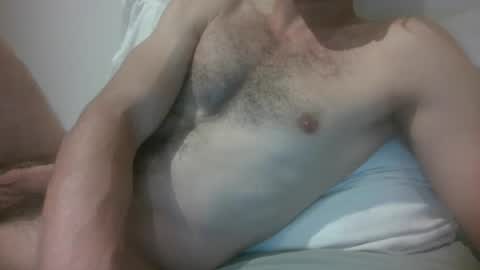 Snapshot of maxthebelg chatting on July 23, 2026, 4:05 pm maxthebelg online show from July 23, 2026, 4:05 pm
