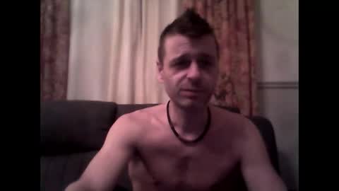 Snapshot of maxthewolf chatting on November 22, 2025, 1:04 am MaxTheWolf online show from November 22, 2025, 1:04 am