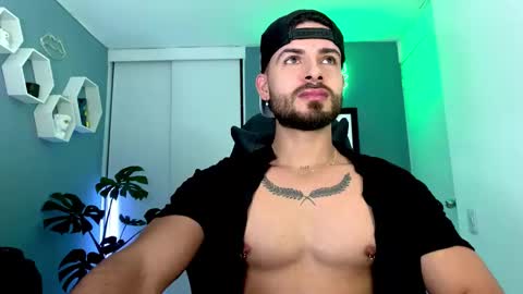 Maxi online show from November 13, 2025, 3:05 am