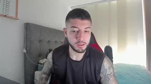 Snapshot of maxvibe_ chatting on November 2, 2025, 6:54 pm maxvibe_ online show from November 2, 2025, 6:54 pm