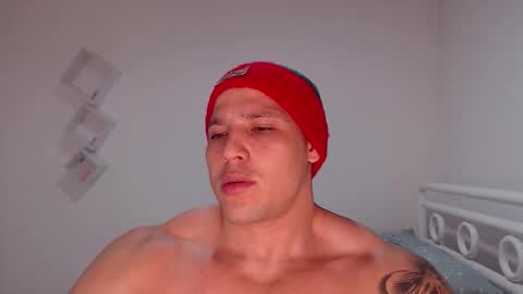 Max online show from December 20, 2025, 5:36 am