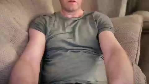 maxwellj1234 online show from February 9, 2025, 5:01 pm