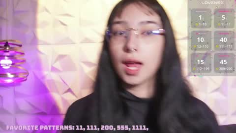 Snapshot of maxx_caprice chatting on May 8, 2026, 11:04 am gabby online show from May 8, 2026, 11:04 am