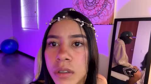 Snapshot of maxxx_1988 chatting on February 5, 2026, 4:00 pm MAX AND NIC online show from February 5, 2026, 4:00 pm