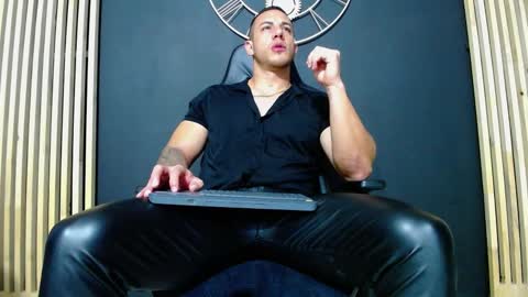 maxxxpowerful online show from March 3, 2025, 2:04 am