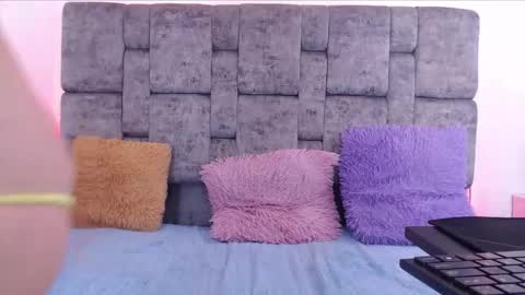 maxylody_69 online show from October 2, 2025, 4:14 pm